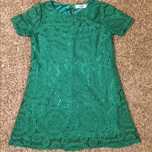 Green lace tunic